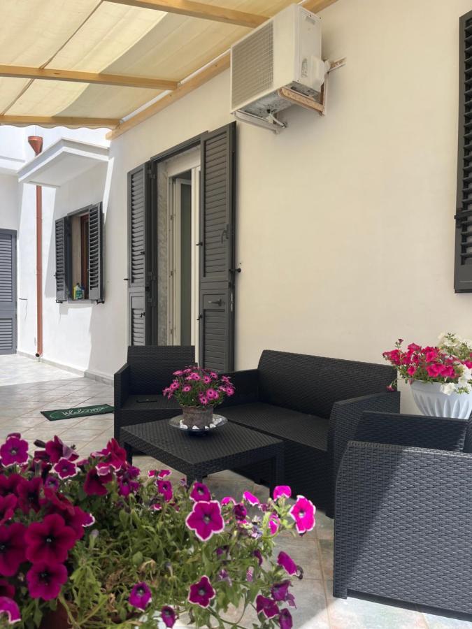 Il Villino Di Nonna Domenica Villa Lecce Exteriör bild